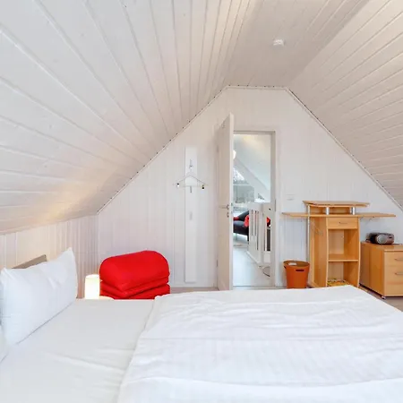 Holiday home Amazing In Zerpenschleuse