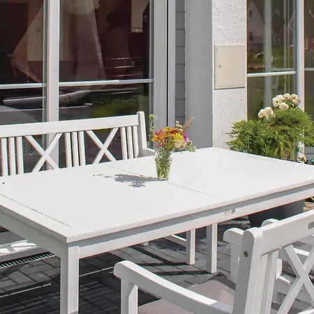 Amazing In Holiday home Zerpenschleuse